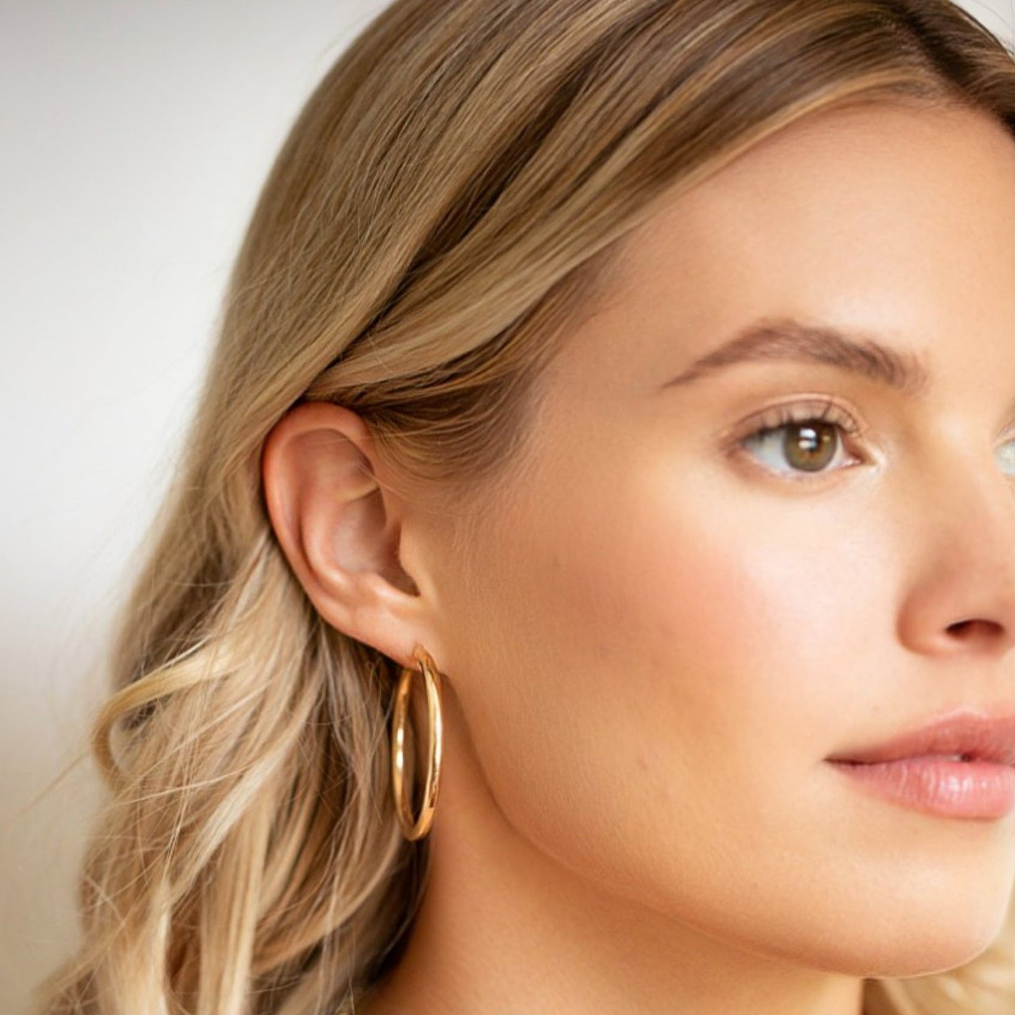 Classic Gold Hoops (5 Sizes)